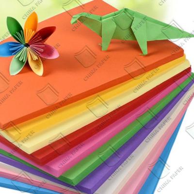 China Farbiges Karton, farbiges Papier 500 Blätter 20 verschiedene Farben Origami Papier zu verkaufen