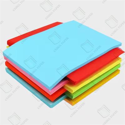 China 70-300GSM Kleurpapier Kinderen DIY Handwerk Kleurbord Op maat gemaakt Kleur Offset Papier Te koop