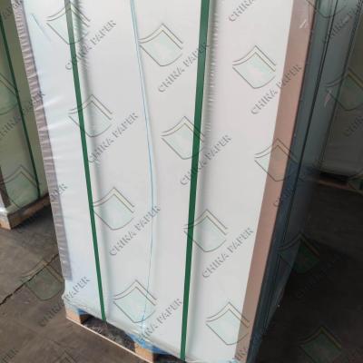 China High Brightness 58/60gsm Light Weight Coated Paper in roll 660mm width for sale