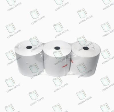 China Thermische papieren rollen 80X70 Voor kassa- en kassa-apparaat POS-papiermachine Thermische POS-papierrol Te koop