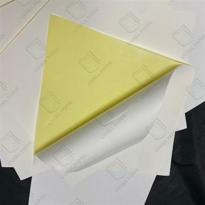 China 100% Virgin Wood Plup Yellow Glassine Adhensive Lable Sticker Paper zu verkaufen