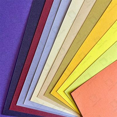 China 75gm de papel y tablas de color perfectos para artesanías y materiales educativos en venta