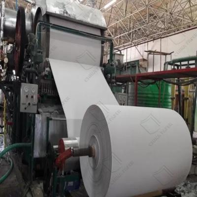 China Papel revestido ligero de alto brillo para colores vibrantes y detalles nítidos en venta