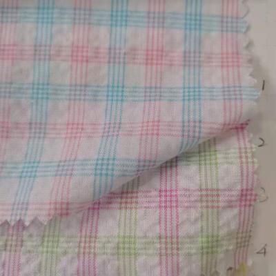 China Breathable Cheap Price Cotton Woven Fabric Yarn Dyed Plaids Checks Cotton Seersucker For Baby And Girl's Shirts Dress Clothing for sale