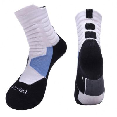 China Cheap Men Athletic Socks Breathable Black Style Amazon Cotton Basic Material Sports Ankle Socks White Gray for sale