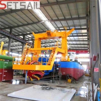 China Durable Cutter Suction Dredger for Underwater Pumping and 800m-6000m Discharge Distance for sale