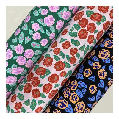 China SIZE Fashion Elegant Spandex Printed Floral Polyester Fabrics Ready Goods For Apparel for sale