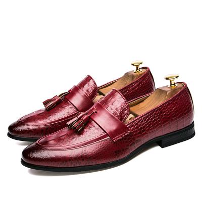 China Most Popular Breathable Plus Size 47 Genuine Leather Dress Shoes Genuine Non-slip Red Dress Shoes Man And Oxford Shoes for sale