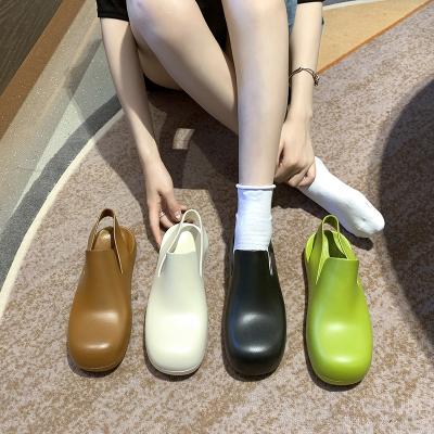 China Around 2021 New Coming Fashionable Students Garden Sandalias Waterproof And Comfort Clogs Rain Shoes For Woman for sale