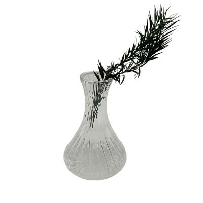 China Modern Delicate Looking Vase Borosilicate Glass Etched Large Glass Vase For Flowers for sale