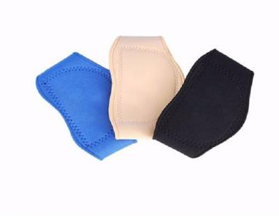 China Convenient Cheap Adjustable Magnets Protector Tourmaline Magnetic Therapy Neck Wrap for sale