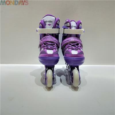 China Cheap New Item Quad Roller PVC Retractable Roller Skate Shoes Custom Inline Skates for sale