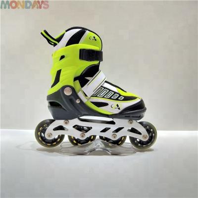 China Hot Ware PVC Roller Quad Cheap Retractable Roller Skate Shoes Custom Inline Skates for sale