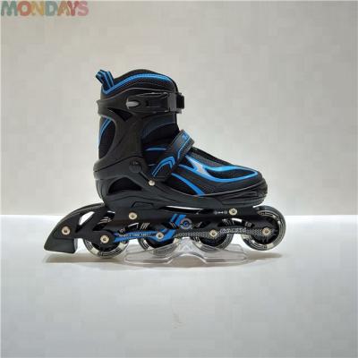 China New Style PVC Online Skate Shoes With Wheels For Sale for sale