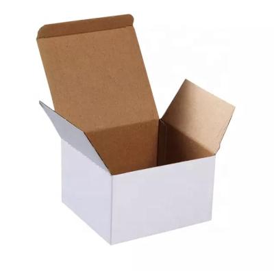 China Recycled Materials Small Plain White e Corrugated Tuck Top Kraft Paper Box For Small Gift Shipping for sale