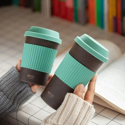 China Dot Design Award Coffee Cup Weducer Red Coffee Grounds Cup Disposable Portable Travel Mug for sale