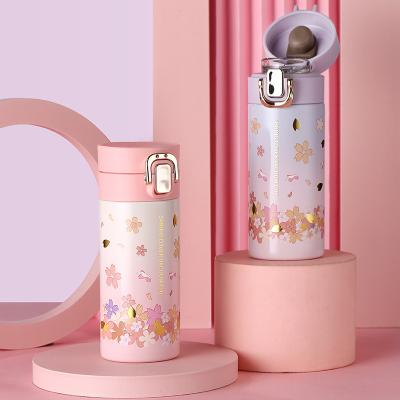 China PORTABLE Thermos Bottle Food Grade 304 Stainless Steel Water Bottle Easy To Carry Portable Thermos Bottle With Lock Lid for sale