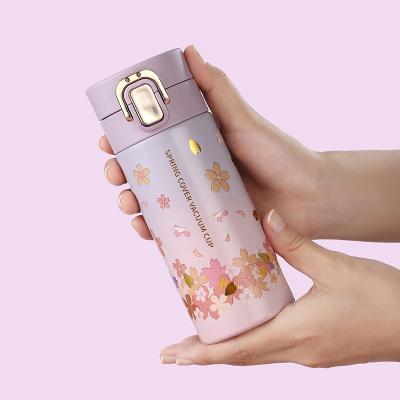 China PORTABLE Gradient Outdoor Vacuum Flask Leakproof Personalized Personalized Drinking Reusable Double Wall Insulated Water Bottles Stainless Steel for sale