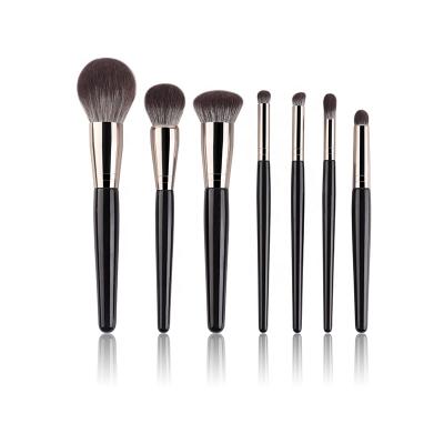 China Angular Blush 7-Piece Makeup Brushes Custom Logo Kinlly Makeup Brush Free Swatches, Cosmetic Brush Sets with Nylon Hair for sale