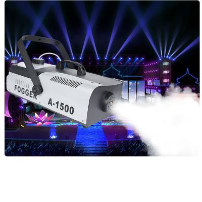 China Professional Remote Control Nightclub Equipment 1500W Smoke Machine DJ Disco Fog Machine For Wedding Stage Show Y831#73 for sale