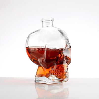 China Aluminum Plastic PP Unique Shape Custom 150ml 300ml 500ml Skull Shaped Liquor for sale