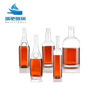 China Custom Design Extra Flint Metall Gold Champagner Flasche aufblasbare Champagner Industriegetränke zu verkaufen