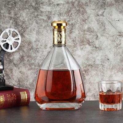 China Super Flint Glass 500ml Bottle for Vodka Whiskey Custom Make and Pocket-friendly for sale