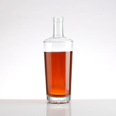 Κίνα 500 ml Custom Design γυάλινο μπουκάλι ουίσκι Bourbon με αλουμινένιο πλαστικό PP καπάκι κολάρο προς πώληση