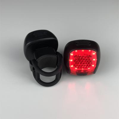 China Bicycle Rear Light Waterproof USB Rechargeable Backpack Lights LED Rear Bicycle Light Tail Light for sale