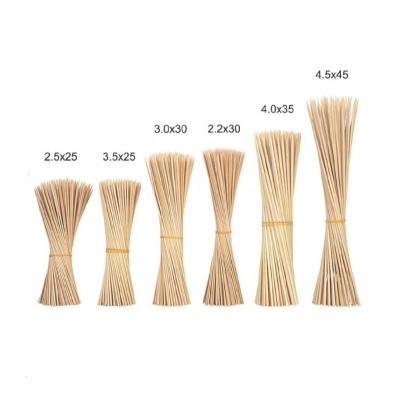 China Professional Eco-Friendly Disposable Round Stick Bamboo Supply Easily Cleaned Bamboo Skewer for sale