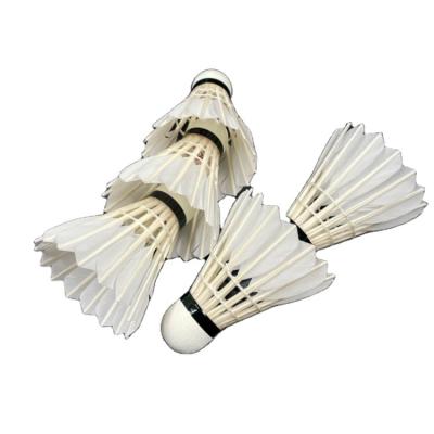 China Two Layer Cork Class B Goose Feather Badminton Shuttlecock White Goose Feather Ball for sale