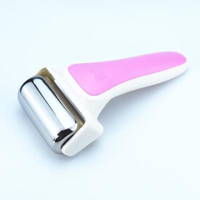 China Body Massage Tool Metal Cosmetics Ice Globes Facial Roller for sale