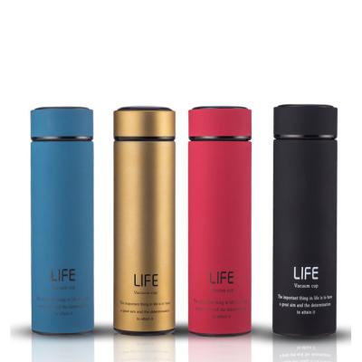 China Stainless Steel PORTABLE Hot Selling Vacuum Drinking Water Bottle for sale