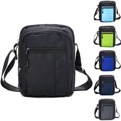 China Fashion BSCI Factory OEM Daypack Cell Phone Mini Shoulder Messenger Bag Small Custom Cross - Body Bag For Men for sale