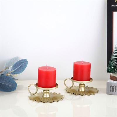 China Home Decoration Iron Gold Candle Lantern Metal Candle Holder For Holiday Decor Portable Candle Holder for sale