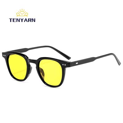 China Popular Eyewear Retro Sunglasses Women Square Sunglasses Women Anti-Blue-Ray Clear Lens Glass Frame Shades UV400 for sale