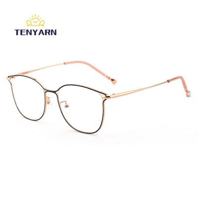 China Fashion Sunglasses Cat Eye Men Women Metal Lenses Frame Ladies Clear Eyewear Glasses Myopia Prescription Glasses Male Optical Frame for sale