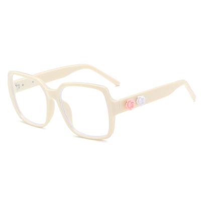 China Fashion Sunglasses Flower Shape Decorative Square Women Glasses Frame Anti-Blue-Ray Clear Glass Eyewear Men Optical Glasses Frame for sale