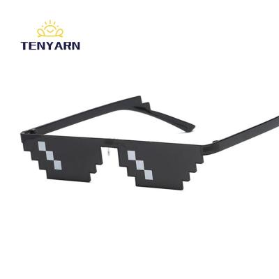 China Fashion sunglasses 2021 new Pixelated sunglasses ladies brand thug life party glass men and women retro glasses for sale