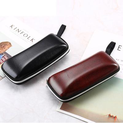 China PU Men Black Genuine Leather Waterproof Sun Glasses Eyewear Storage Zipper Case PU Sunglasses Spectacle Box Men for sale