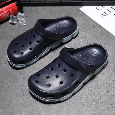 China Fashion New Hole Men's Lightweight Shoes Men's Thick-soled EVA Beach Shoes Couples Non-slip Sandals Breathable Sandals and Slippers for sale