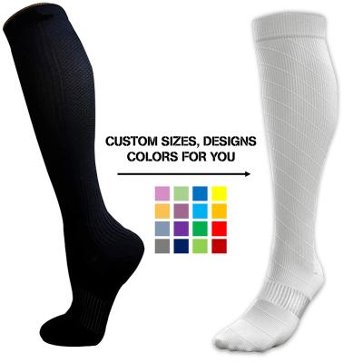 China Custom Logo Polyester White Black Socks Breathable Sports Compression Socks Nurse Wholesale for sale