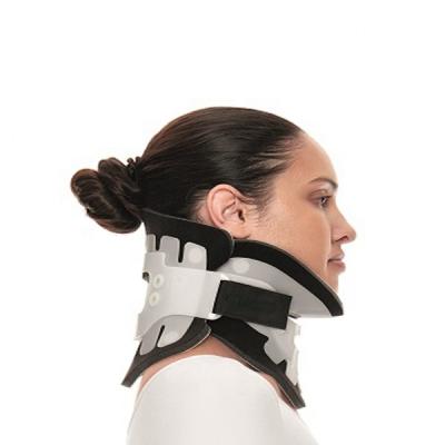 China Medical Adjustable Neck Traction Cervical Collar 30*30*30cm for sale