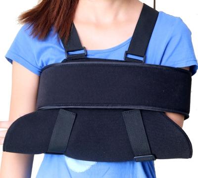 China Orthopedic Foam Pocket Arm Sling Type 30*20*10cm for sale