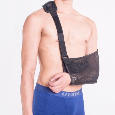 China Orthopedic Breathable Arm Sling Shoulder Immobilizer 20*20*10cm for sale