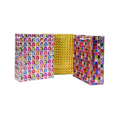 China Recycled Multicolor Holographic Packaging Materials 3D Lens Paper Gift Bag Paper Bag Circle Pattern for sale