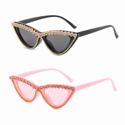 China 2021 Fashion Cat Eye Luxury Diamond Cateye Sun Glass Women Bling Bling Shades Rhinestone Sunglasses For Ladies for sale