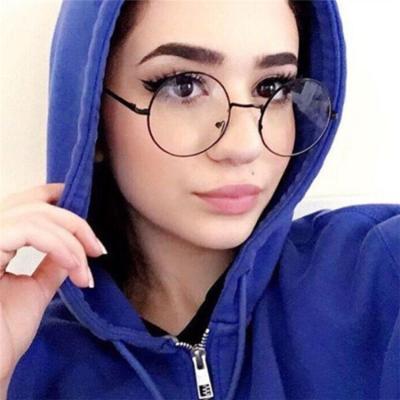 China Decoration/Reading Glasses Shape Wholesale Small Glasses Frames Vintage Optical Metal Eyewear Women Retro Optical Glasses Frame Glasses for sale