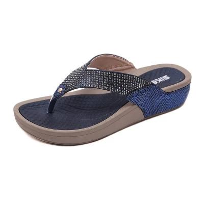 China New 2020 Usb Sandals Massage Slippers Rhinestone Flip Flops Beach Shoes for sale