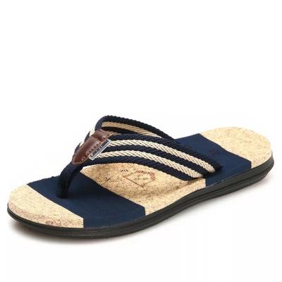 China Anti-odor 2019 Summer Hot Selling Customized Logo Men's Beach Flat Flip Flop Comfortable Sandals for sale